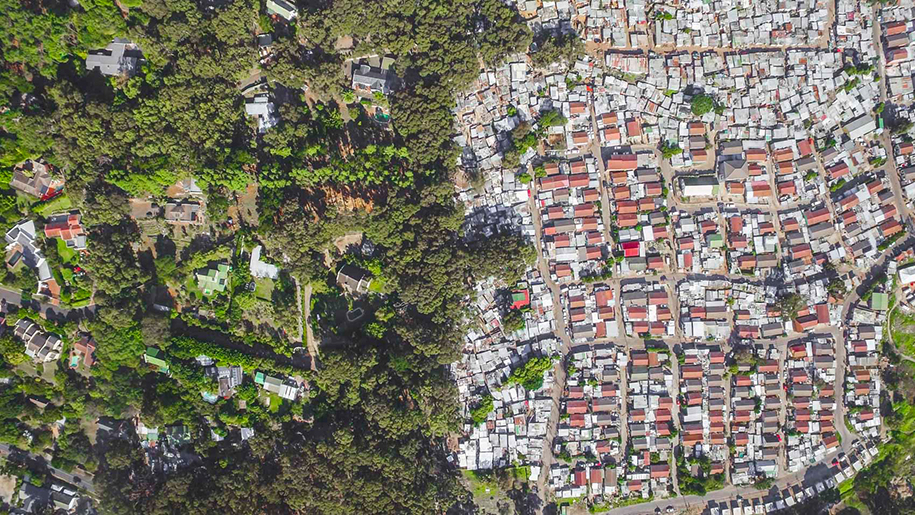 johnny miller fotos drone linea desigualdad africa pobreza riqueza