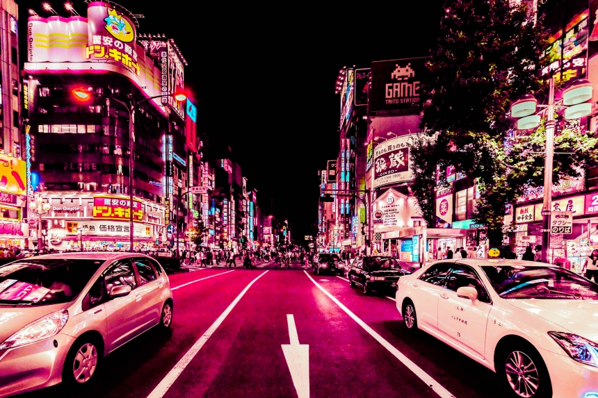 Xavier Portela Glow in Tokio saturacion rosa (3)