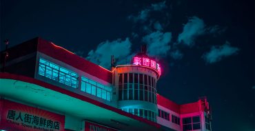 Elsa Bleda fotografía neon sudafrica como Hong Kong