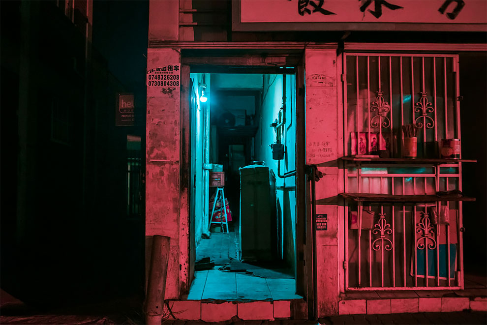 Elsa Bleda fotografía neon sudafrica como Hong Kong