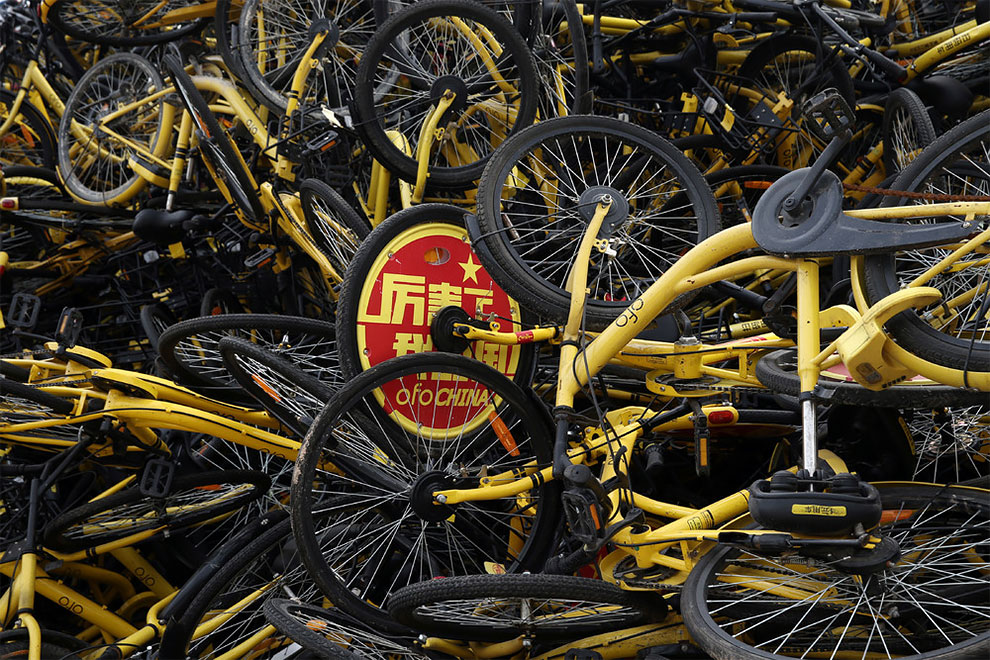 Cementerios bicicletas compartidas en china (13)