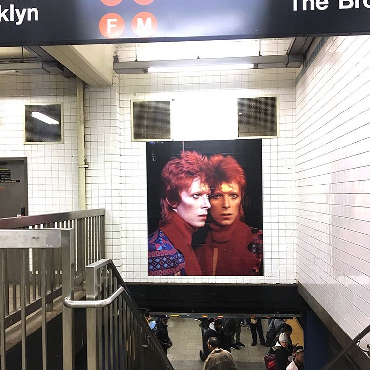 David Bowie invadió una estación de subte de Nueva York (4)