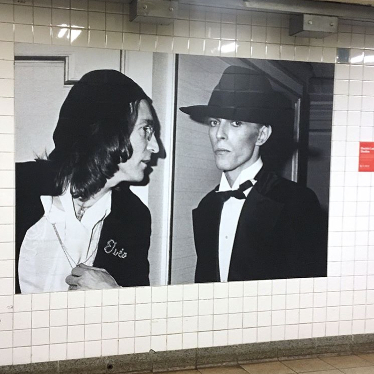 David Bowie invadió una estación de subte de Nueva York (5)
