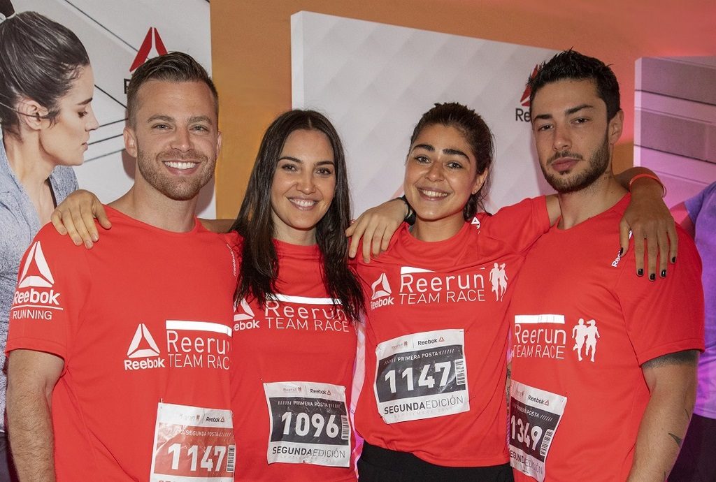 Dustin Luke, Celeste Failache, Ileana Agüero y Valentin Crucianelli en la carrera por equipos de Reebok home