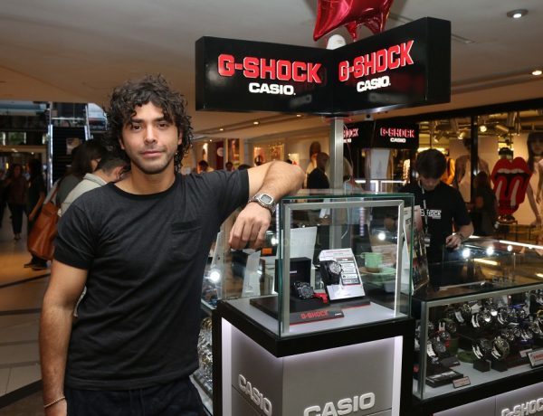 Nazareno Casero en la apertura del G-SHOCK Store en Alto Palermo