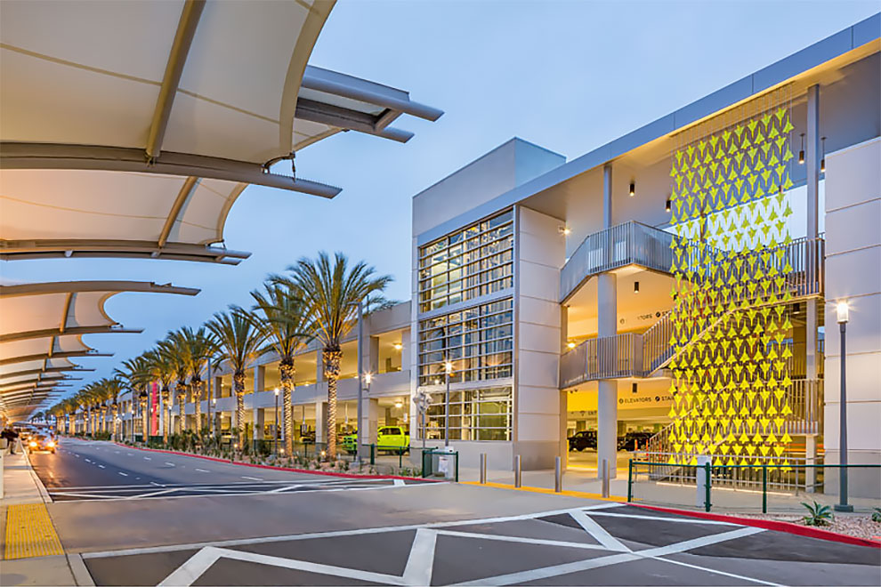 Una instalación de alto vuelo en el aeropuerto internacional de San Diego (11)