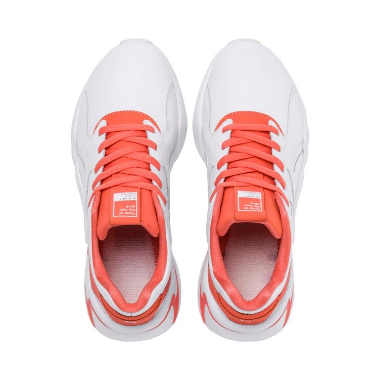 Nova x Pantone: Las zapatillas de Puma con el color para esta temporada