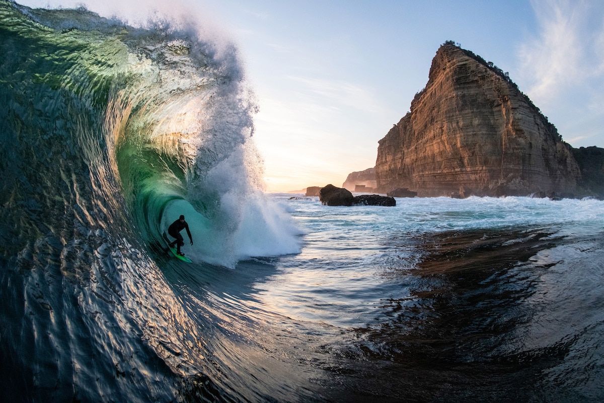 “Danny Sunset Stern” por Stu Gibson 2020 Nikon Surf Photography