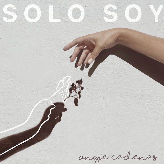 Angie Cadenas presenta su nuevo single y videoclip Solo soy (2)