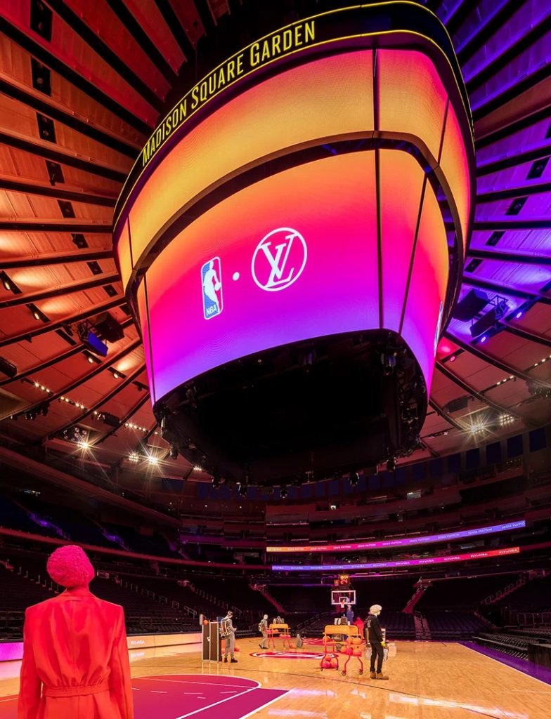 Louis Vuitton y la NBA transformaron el Madison Square Garden experiencia compra virtual (4)